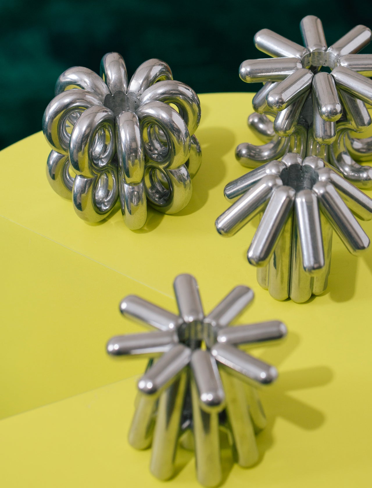 DIGIT SEVEN Candlestick