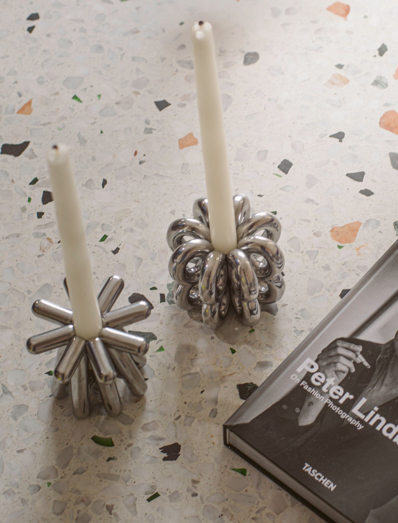 DIGIT EIGHT Candlestick