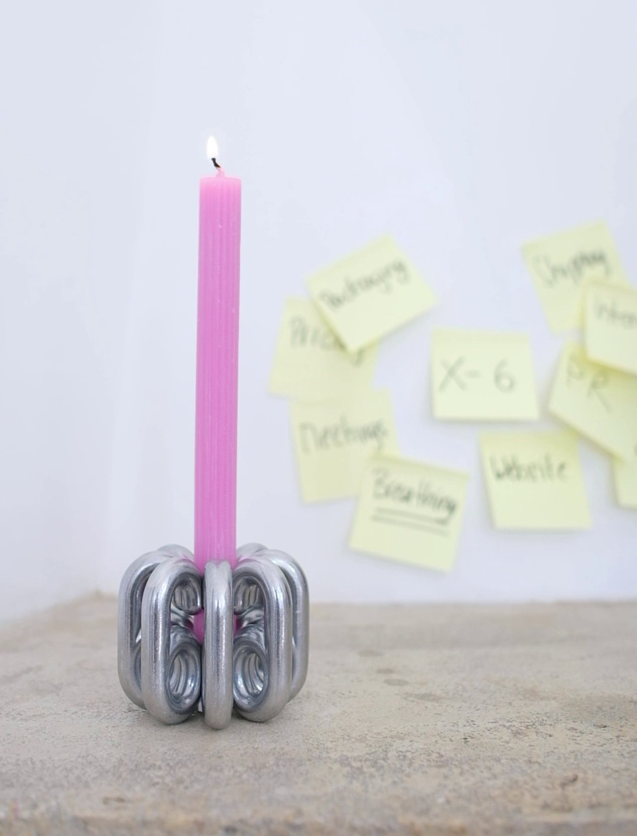 DIGIT SIX Candlestick