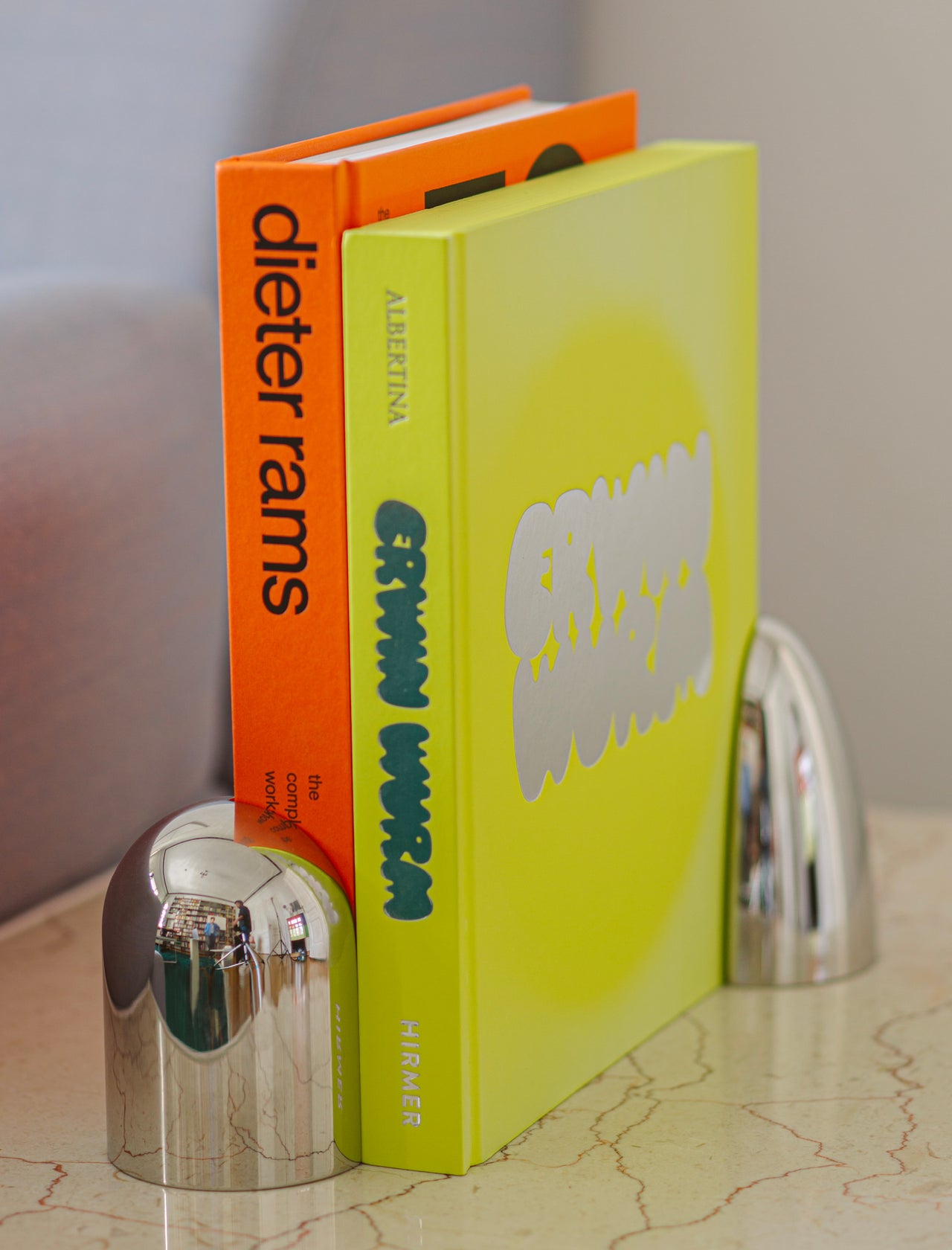 NOOK Bookend - B